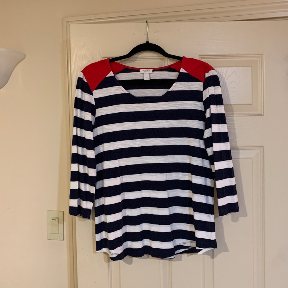 Weekends by Chico’s Red/White/Blue Striped Top sz 0